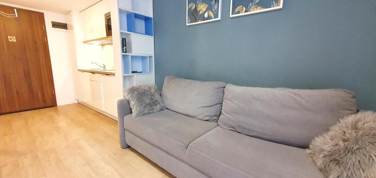 Holiday Home Aparthotel 009 Z Balkonem Przy Plazy ミエンジズドロイェ エクステリア 写真